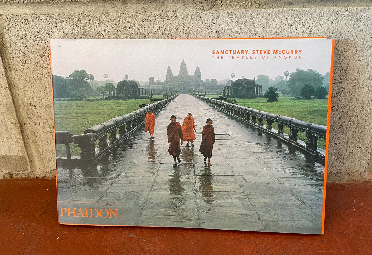 Sanctuary - Steve McCurry The Temples of Angkor