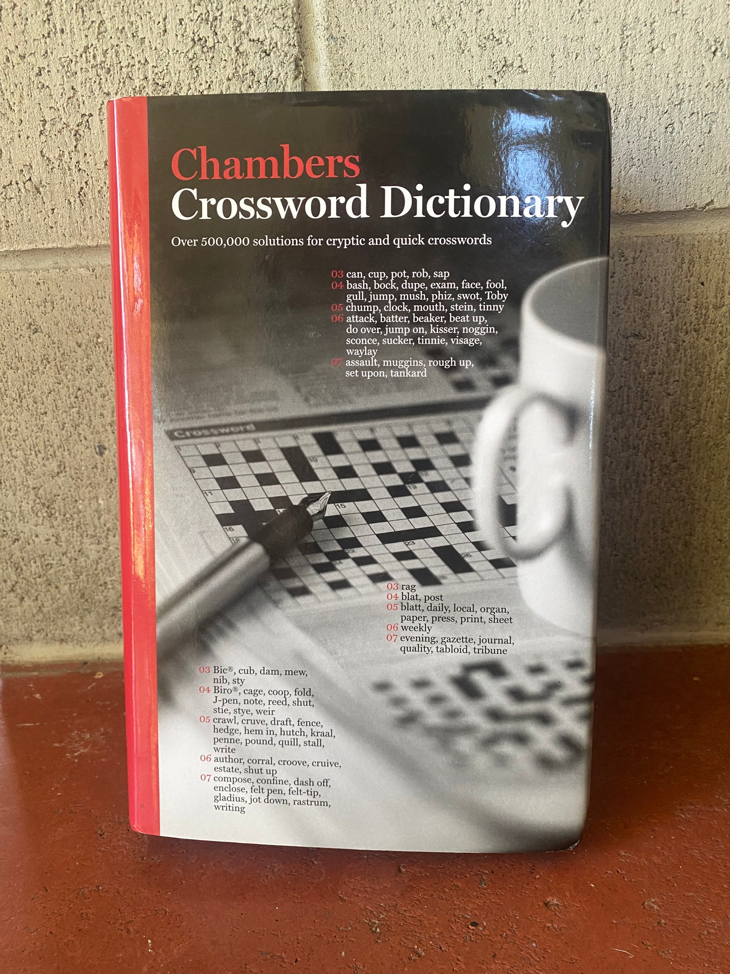 Chambers Crossword Dictionary: Over 500,000 solutions for cryptic and quick crosswords