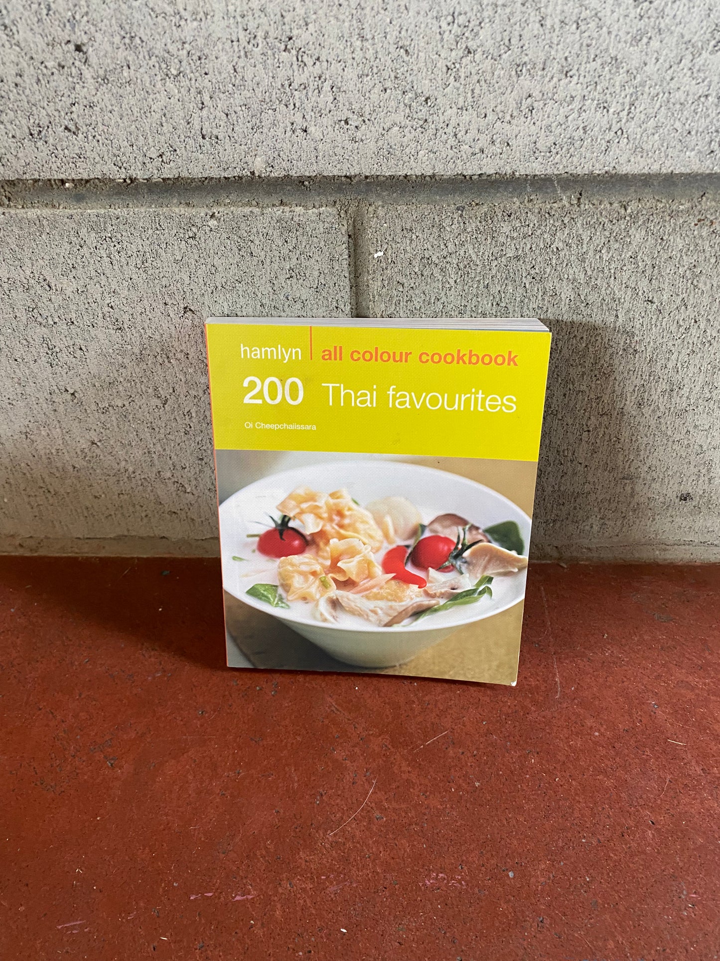 200 Thai Favourites