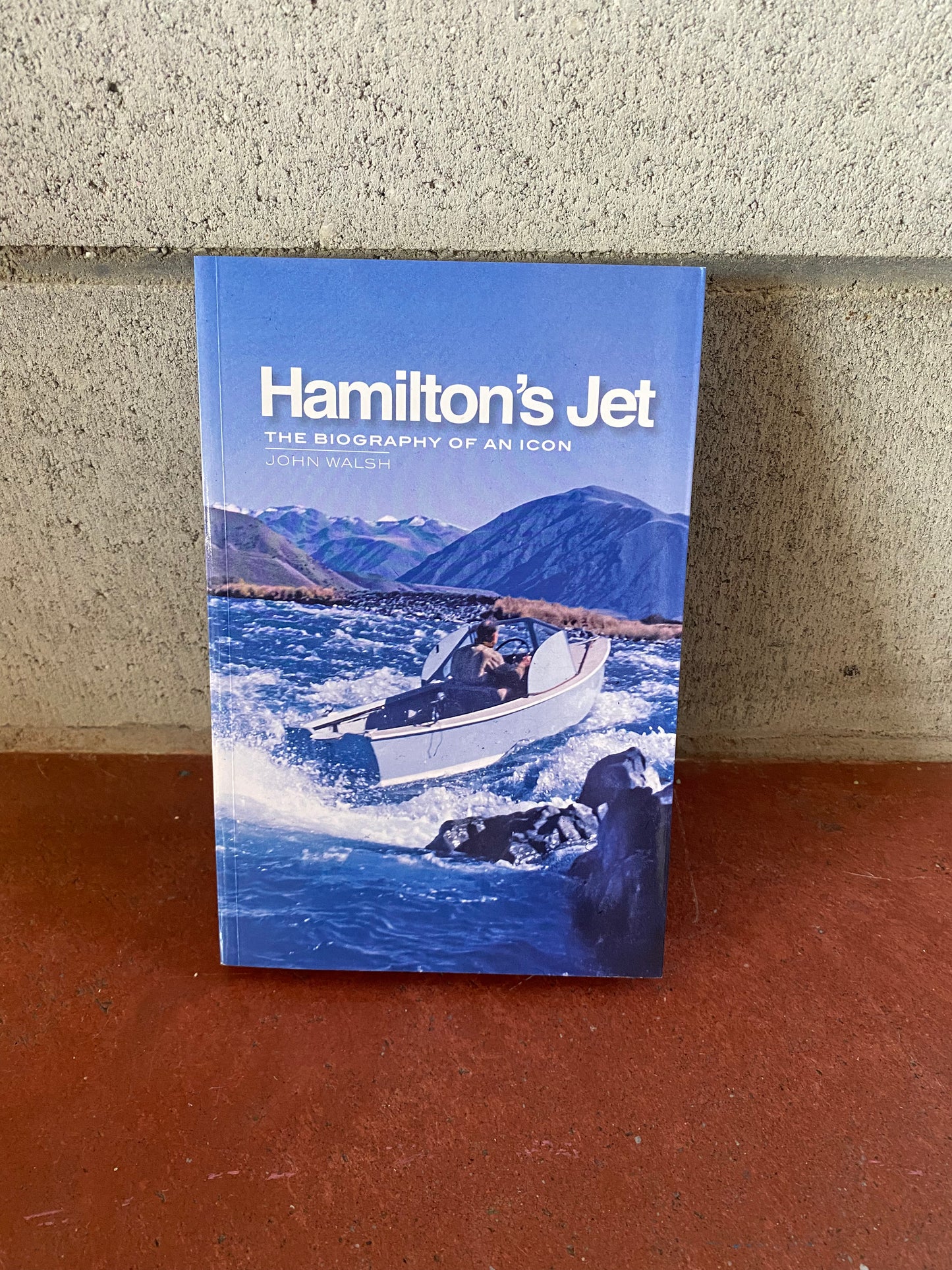 Hamilton's Jet - The Biography of an Icon
